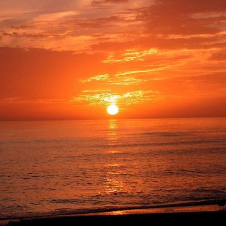 Canal 309 - Right In Siesta Key Village! Екстер'єр фото